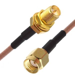 Câble OEM SMA SMA Angle droit à l'antenne SMA-Femelle RF COAX COAX PIGTAIL RG316 Adaptateur de connecteur WIFI ANTENNA EXTENSION CABLES DE JUMPER