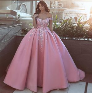 Off épaule rose Robes de soirée formelles 2019 Princesse 3D Fleurs faites à la main Satin Prom Ball Party Robes Femmes Célébrité Red Carpet 8840521