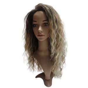 Perruque synthétique frisée longue pour femmes euraméricaines de couleur ombrée Perruque ondulée naturelle pour femmes cheveux cosplay résistant à la chaleur