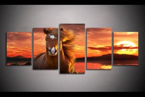 Sólo lienzo sin marco 5 piezas caballo corriendo en la playa puesta de sol arte de la pared HD lienzo impreso pintura moda imágenes colgantes para vivir Ro1469827