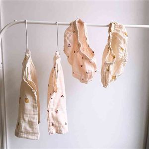 Conjuntos de ropa de verano de algodón orgánico para niñas Patrón de cereza y limón 100% Traje suave Camiseta Bloomer Outfit 210619