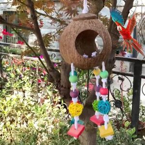 Autres fournitures pour oiseaux Jouet pour morsure de perroquet Cage accrocheuse Boule à trois voies multicolore résistante Jouets en bois pour déchirer