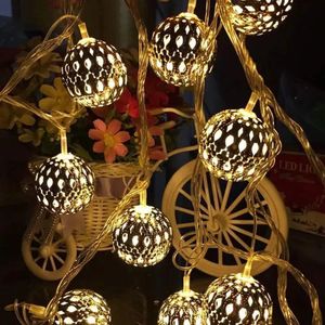 Autres fournitures de fête d'événement LED Globe Fairy Lights Orb marocain Boules en métal argenté Guirlandes UE Plug Power 6M 10M Décoration de fête de vacances pour Noël 231214