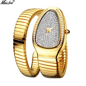 Autres montres Femmes en forme de serpent unique avec mode marque de luxe dames montre diamant bracelet fille
