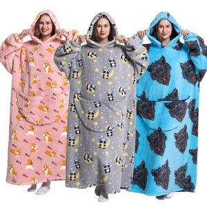 Others Apparel Oversized Sweatshirts Wearable Blankets Family Matching Clothes Animal Cartoon Cosplay Come Family TV Blankets Sherpa Hoodies T221018