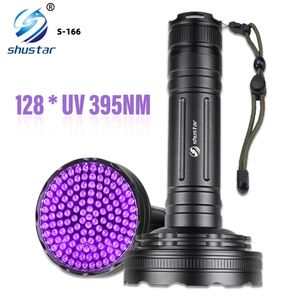 Gadgets d'extérieur Lampe de poche UV avec 128 LED 395NM Lampe torche ultraviolette Détecteur de lumière noire pour les taches d'urine de chien et les punaises de lit 231018