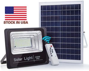 Lumières d'inondation solaires extérieures de LED 200 W étanche IP67 éclairage projecteur batterie panneau puissance télécommande Contorller + Stock aux états-unis