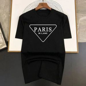 Camisetas de hip-hop de gran tamaño Carta triangular de París Harajuku TEE Regular Tops de calidad Rapper Camiseta 240410