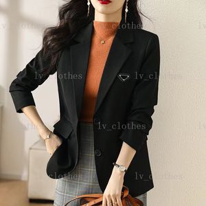 Ropa de mujer de marca personalizada de diseñador superior, chaqueta superior profesional para mujer, moda casual, chaqueta deportiva de alta gama, ropa de mujer de talla grande, vestido de noche, negro caqui