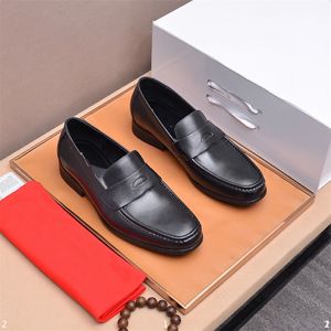 P12/3Model New British Men's Shoes Slip On Split Leather Pointed Toe Men Luxury Dress Shoes Business Wedding Oxfords Zapatos formales para M