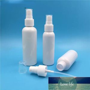 Bouteilles d'emballage 100 pcs/lot 10 20 30 50 60 100 ml bouteilles de parfum en plastique blanc vaporisateur vide contenant cosmétique