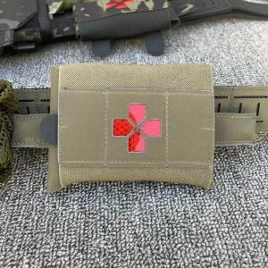 Packs Micro First Aid Kits Medical Tactical Survival Safety Ifak Military AirSoft Multicam MOLLE POUPE EN OUTERDOOR SAG DE Rangement de chasse