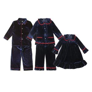 Pyjamas pyjamas familial en gros correspondance hivernale en tout-petits marine rouge velours enfants pjs vêtements enfants bébé filles garçons de Noël pyjamas 23021