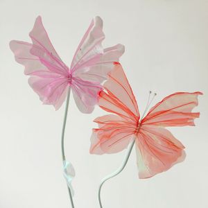 Decoración de fiesta Mariposa artificial Flor hecha a mano Pantalla de seda Accesorios de fotografía de flores