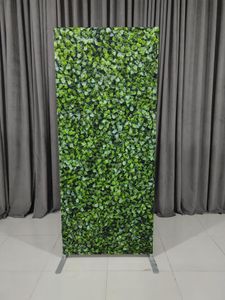Décoration de fête une pièce, herbe verte et toile de fond en arc gris clair avec fond en tissu Tension