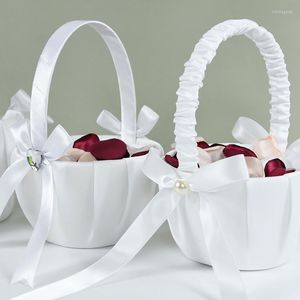 Cesta de flores blancas para decoración de fiestas, cesta de flores blancas para dama de honor, cestas con asa portátil para niñas con lazo, cinta de encaje, boda romántica