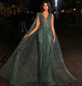 Robes de soirée sexy col en V profond vert dubaï sirène soirée saoudienne arabe manches cape paillettes longues robes de mariée formelles
