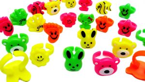 Party Favor 144 PCS grossistes filles bague animale Toys Pinata Filler Novelty Birthday Favors Carnival Classroom