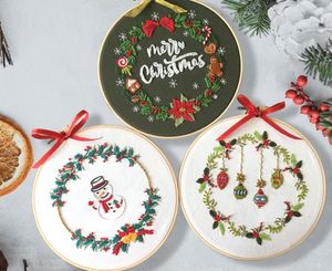 Favor de fiesta Kit de inicio de bordado de bricolaje de Navidad con patrón temático de Navidad Aro de bordado Tela de lino de algodón Hilo Costura Artesanía de costura SN3258
