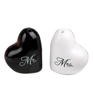 Party Favor Festive Heart Shaped Wedding Gifts M. Mme Salt Pepper Shaker 2Pcs / 1Set Kd1 Drop Delivery Home Garden Supplies Event Dhzdm