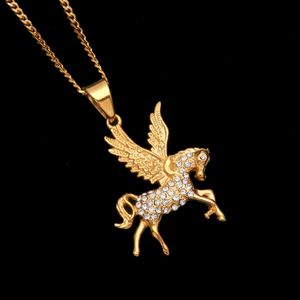 Pegasus Horse Colgante Collares Hombres Hiphop Jewlery Chapado en oro Full Diamond Animal Colgante Charm Luxury Hip Hop Accesorios