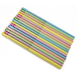 Crayons 10/30 pièces crayons gravés personnalisés avec gomme cadeau de mariage faveurs de fête crayon personnalisé fournitures scolaires papeterie 231212