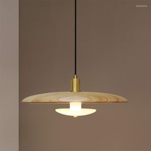 Lampes suspendues Europe Vintage Led Crystal Lamp Industrial Lighting E27 Light Luxury Designer Dining Room