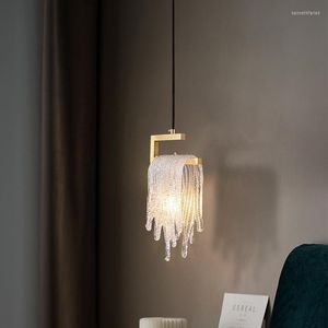 Lámparas colgantes Lámpara de cobre completa para lámpara de noche Dormitorio Pequeño Lujo Moderno Simple Suspensión larga Alambre Luz de noche de una sola cabeza