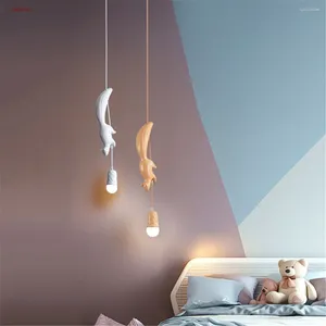 Lampes suspendues Design nordique résine écureuil LED lumières pour chambre cuisine restaurant créatif enfants lampe suspendue maison déco luminaire