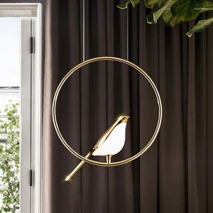 Lámparas colgantes Nordic Golden Bird Led Light Modern Luxury Designer Lamp Creative Art Living Comedor Suspensión Accesorio de cocina