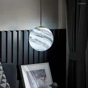 Lampes suspendues Nordic Restaurant Lustre Art Designer Décoratif Verre Matériel Salon Tête Unique Circulaire Planète Petite