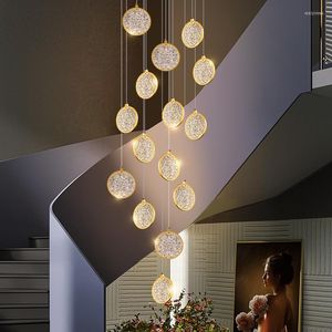 Lampes suspendues rondes gâteau lustre moderne escalier lampe bâtiment de grande hauteur suspendu en métal El hall salon cuisine bar
