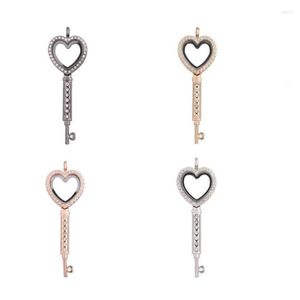 Pendentif Colliers 1 PC Alliage Clé Coeur Strass Magnétique Verre Médaillon Mémoire Vivante Flottant Fit Pour Collier Femmes Bijoux