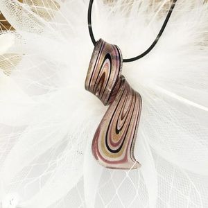 Pendentif Colliers 1pcs violet torsadé verre de Murano pendentifs collier style chinois fête aime cadeau tourbillon motif bijoux pour