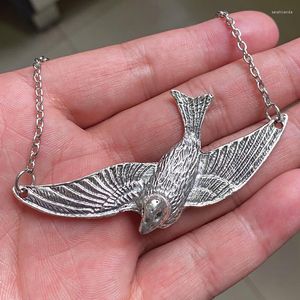 Pendentif Colliers 2023 Mode Rétro Peter Pan Big Swallow Collier Antique Bronze Collier Rockabilly Oiseau Ras Du Cou Pour Femmes Cadeaux Bijoux