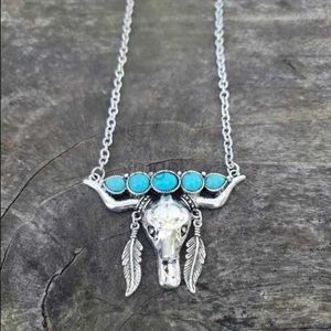 Collares colgantes 2024 Piedras de color turquesa Joyería Punchy Rodeo Regalo Steer Skull Colgante Collar para mujeres Bull Steer Collar occidental 240330