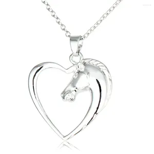 Pendentif Colliers 24pc gros bijoux de mode plaqué cheval blanc en coeur collier chaîne à maillons pour femmes hommes cadeaux amoureux des animaux