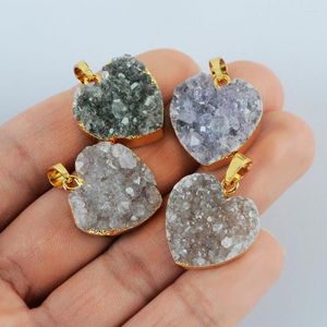 Pendentif Colliers 5 PCS Coeur Naturel Druzy Pierre Coloré Cristal Charme Pour La Fabrication De Bijoux DIY Collier Femmes Mode Cadeaux En Gros