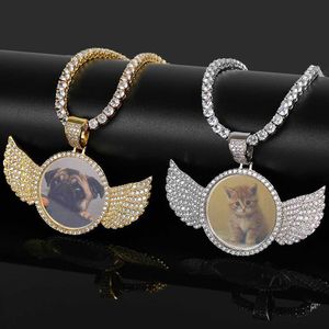 Pendentif Colliers Hip Hop mémoire ailes d'ange rond Photo pendentif cuivre encart Zircon bricolage créatif cadre Photo collier bijoux T240104