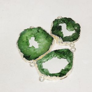 Collares colgantes Big Green Druzy Conector de piedra para la fabricación de joyas Mujeres 2022 Chapado en oro Bisel Geoda Rebanada Agujero Irregular Ágatas Piedras