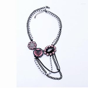 Collares pendientes precio a granel alta moda mujer exhibición en línea joyería egipcia Vintage accesorio corazón collar