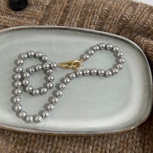 Pendentif colliers C9GF collier de perles artificielles élégant lié tour de cou bijoux de fête ABS matériel cadeau pour femmes filles