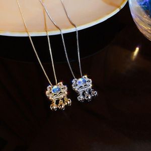 Pendentif Colliers Chinois Un Jade Pour Femmes Collier Cadeau Frais Tempérament Mode Paix Bonheur Bijoux Accessoires