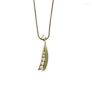 Les concepteurs de colliers pendentifs sont chics et exceptionnels dans la conception de chaînes de pull de perles d'eau de pois.