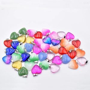 Collares colgantes moda buena buena forma de corazón de cristal de vidrio colgantes de corazón mixto de 20 mm para joyas de bricolaje que fabrican 50 piezas/lote al por mayor