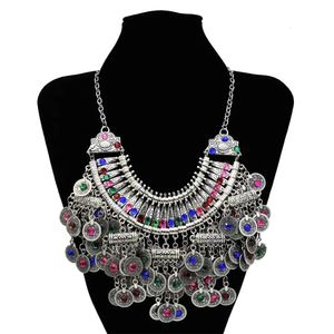 Collares colgantes Gypsy Turkish Tribal Colorido Rhinestone Monedas Collar Pendientes para mujeres Boho Pakistán Vestido afgano Ropa India Conjuntos de joyería 231211