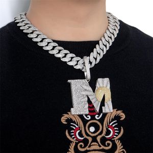 Pendentif Colliers Hip Hop Plein Cristal Lettre M Daisy Collier Avec Glacé Grande Largeur 20mm Bling Miami Chaîne Cubaine Collier BijouxPendant