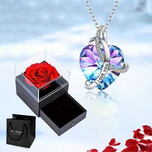 Colliers pendants Je t'aime Collier de zircon avec boîte cadeau rose pour petite amie Birthday Christmas Romantic 2024 Bijoux de mode