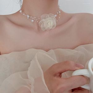 Collares colgantes KLG Sen es un collar de perlas Cuello de flor Merece actuar el papel de diseño de cadena pequeña Sensación de clavícula femenina tierna