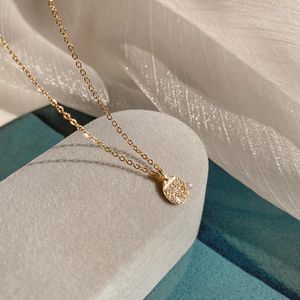 Collares pendientes Moda coreana Oro Cadena de acero de titanio Raqueta de tenis de mesa Collar de perlas para mujeres Joyería ligera de lujo Regalo de boda